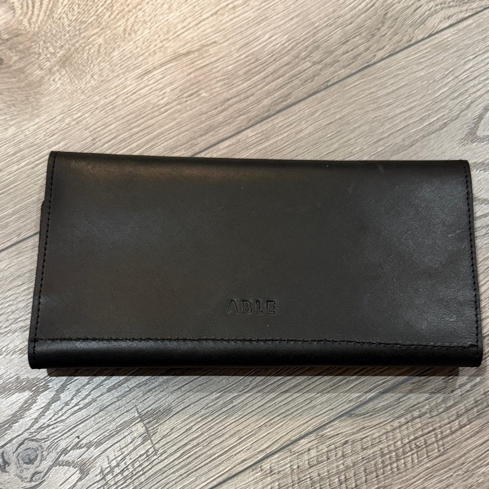 Able Wallet - image 2